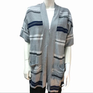 5/$20 Lane BRYANT grey striped‎ short sleeve cardigan